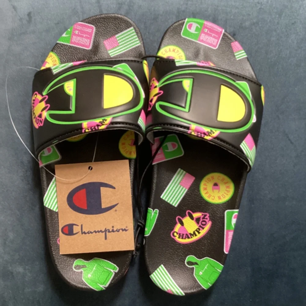 Champion Youth Size 5 IPO Catch Print Black Slides Sandals